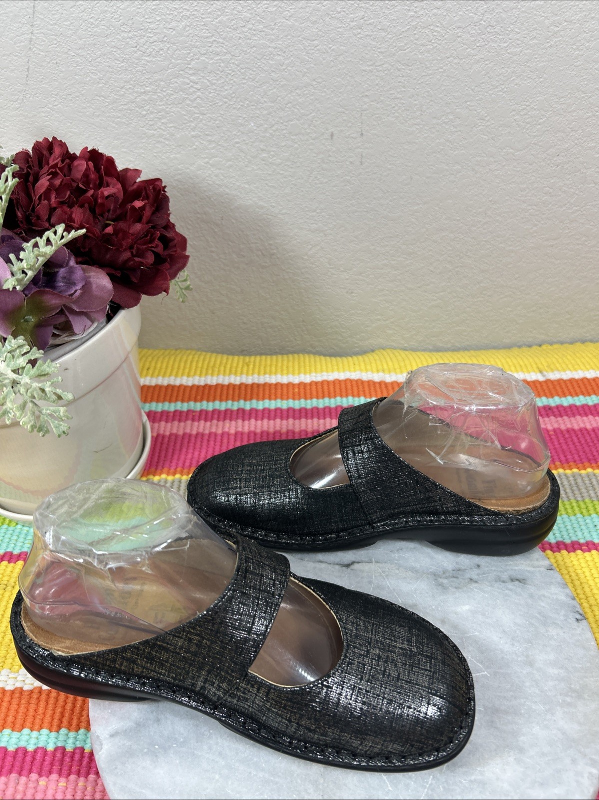 Finn Comfort Women’s Stanford Metallic Black Leather Mule Sandals EU 37 US 6-6.5