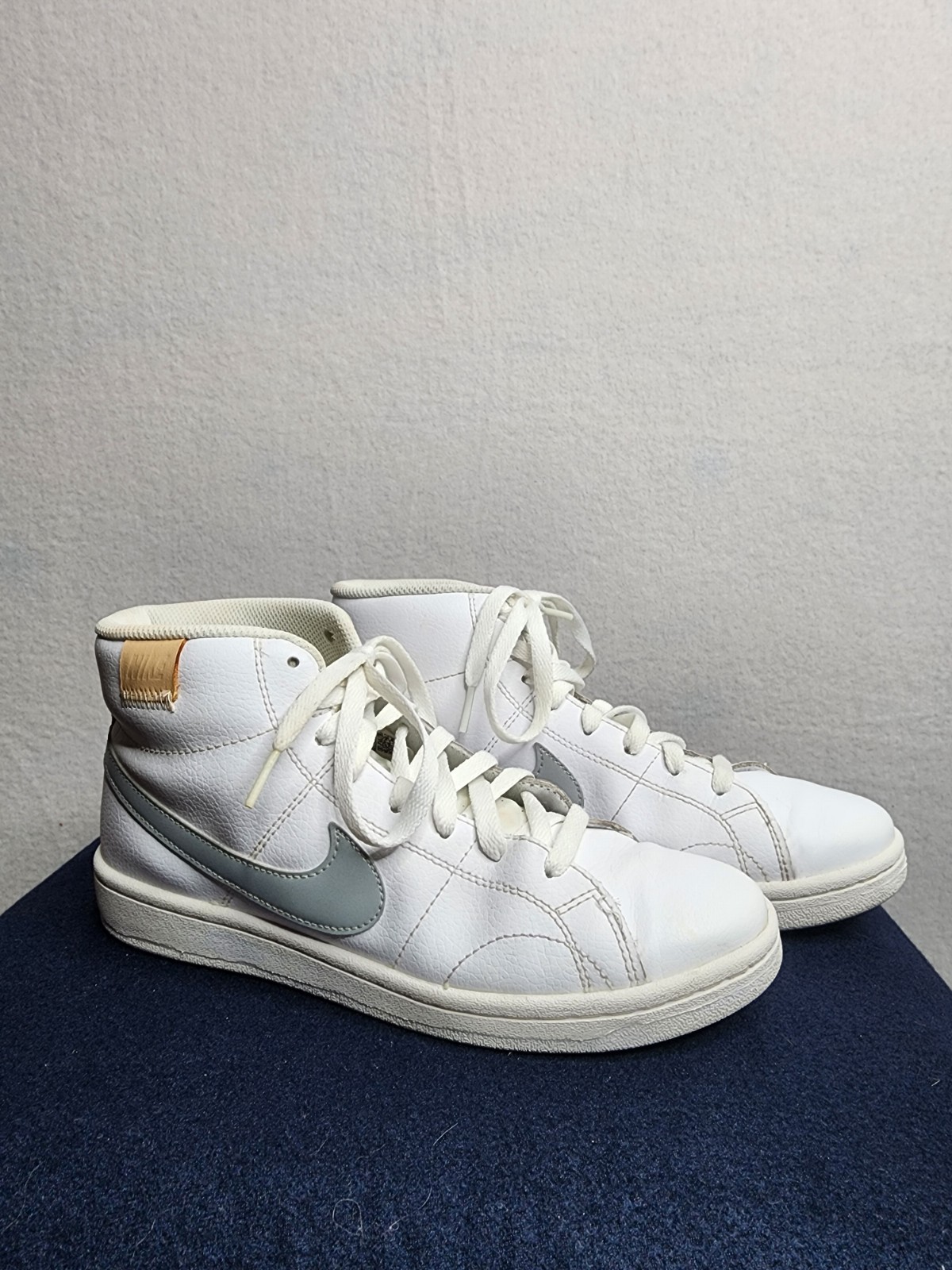 Nike Court Royale 2 Mid White Grey Tint Women’s Sz 8 Sneaker CT1725-106 Leathe