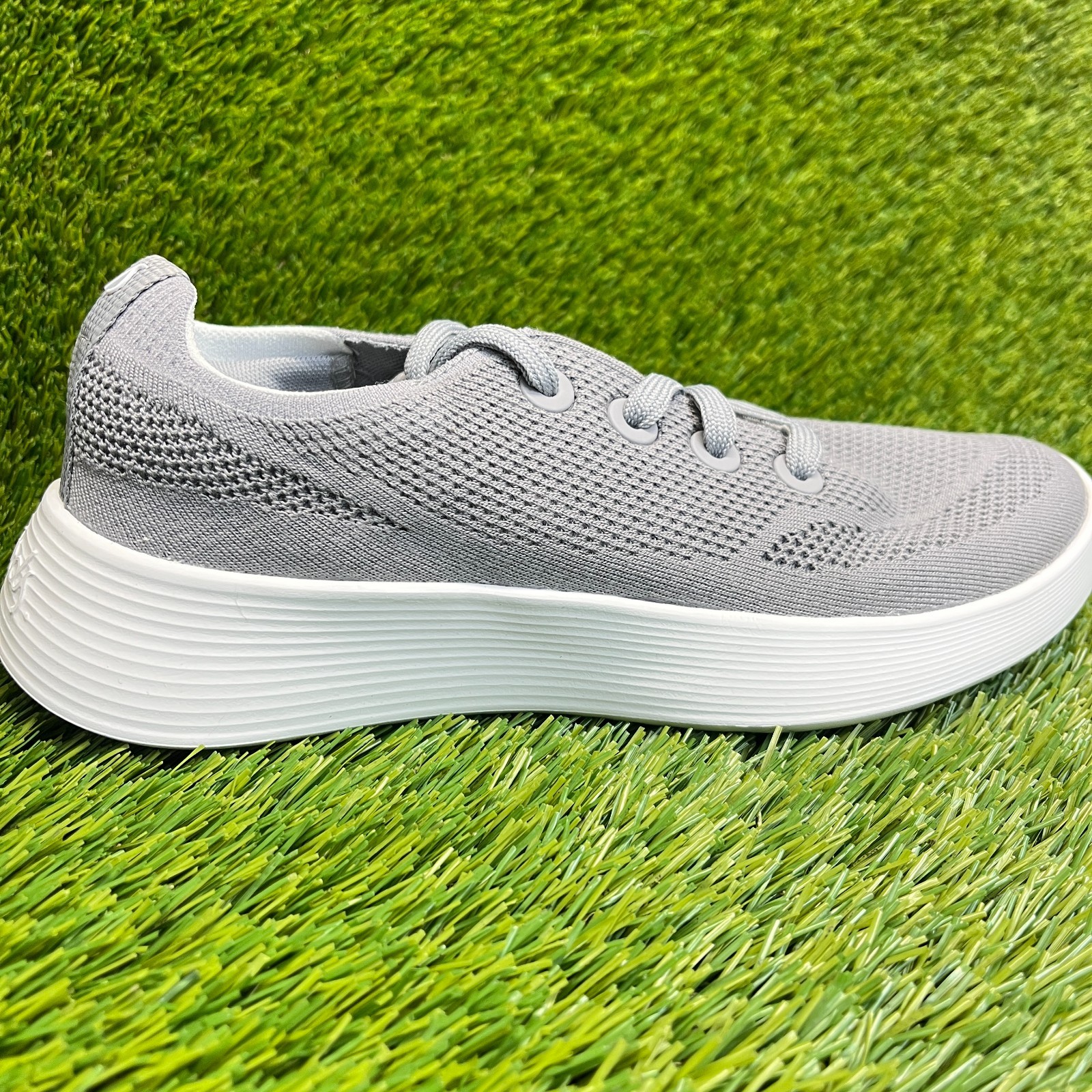 Allbirds Tree Runner Go Womens Size 8.5 Gray Athletic Running Shoes Sneakers