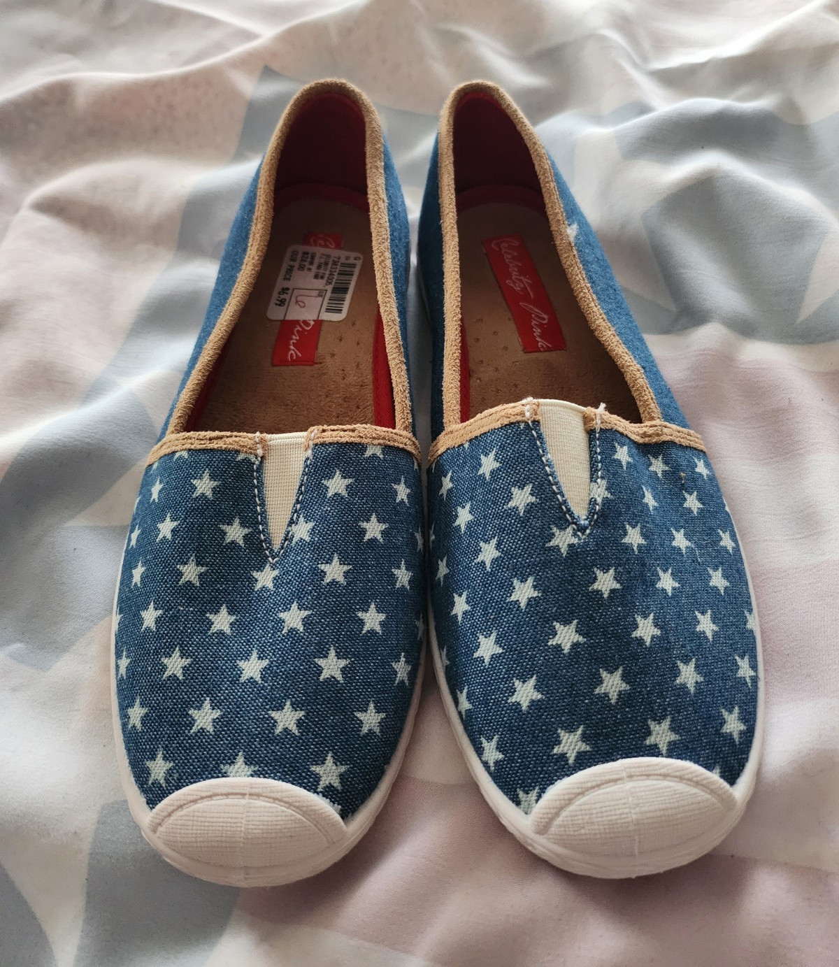 Celebrity Pink Women’s Canvas Star Print Slip-On Flat Blue/White Round Toe US 6