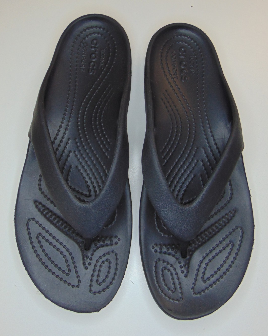Crocs Womens Kadee II Iconic Comfort Thong Sandals Flip Flops 9 Black