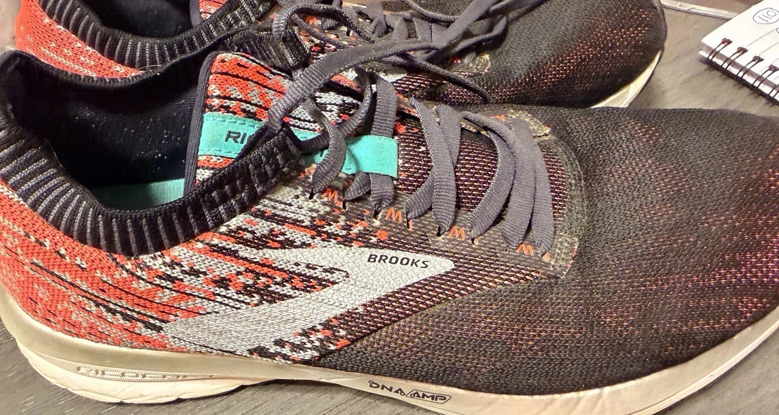Size 9.5 – Brooks Ricochet Black Pink Aqua