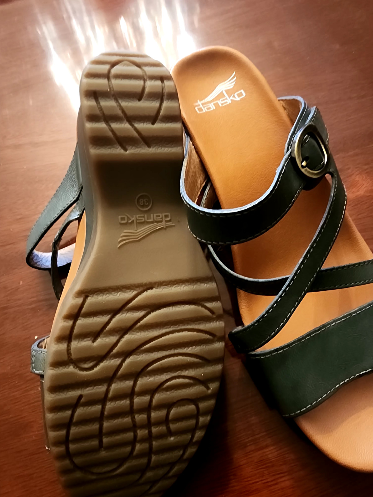 Dansko Ana 38 NWB