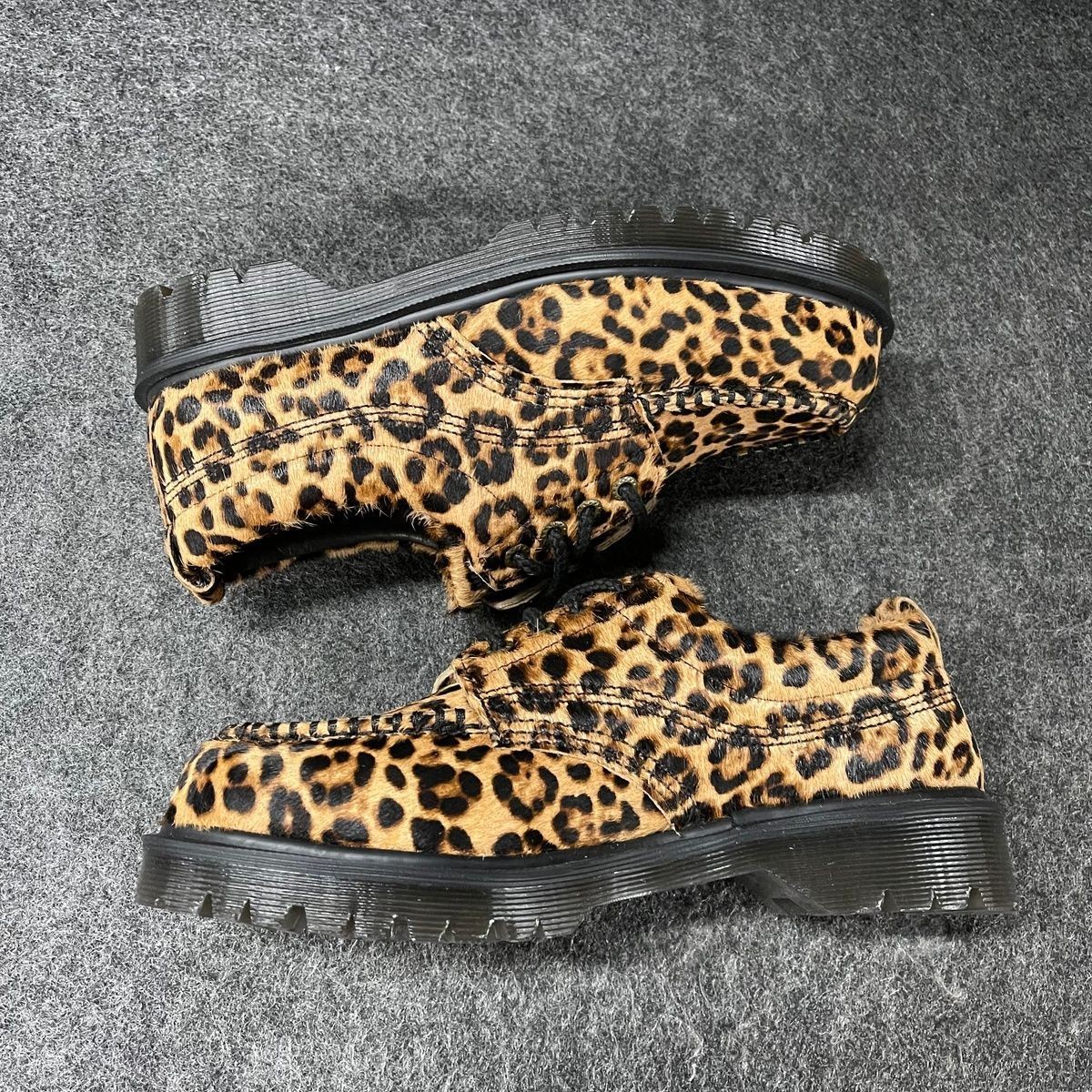 DR.MARTENS Lowell Moc Toe Shoes Unisex Size M7/W8 Archive Leopard