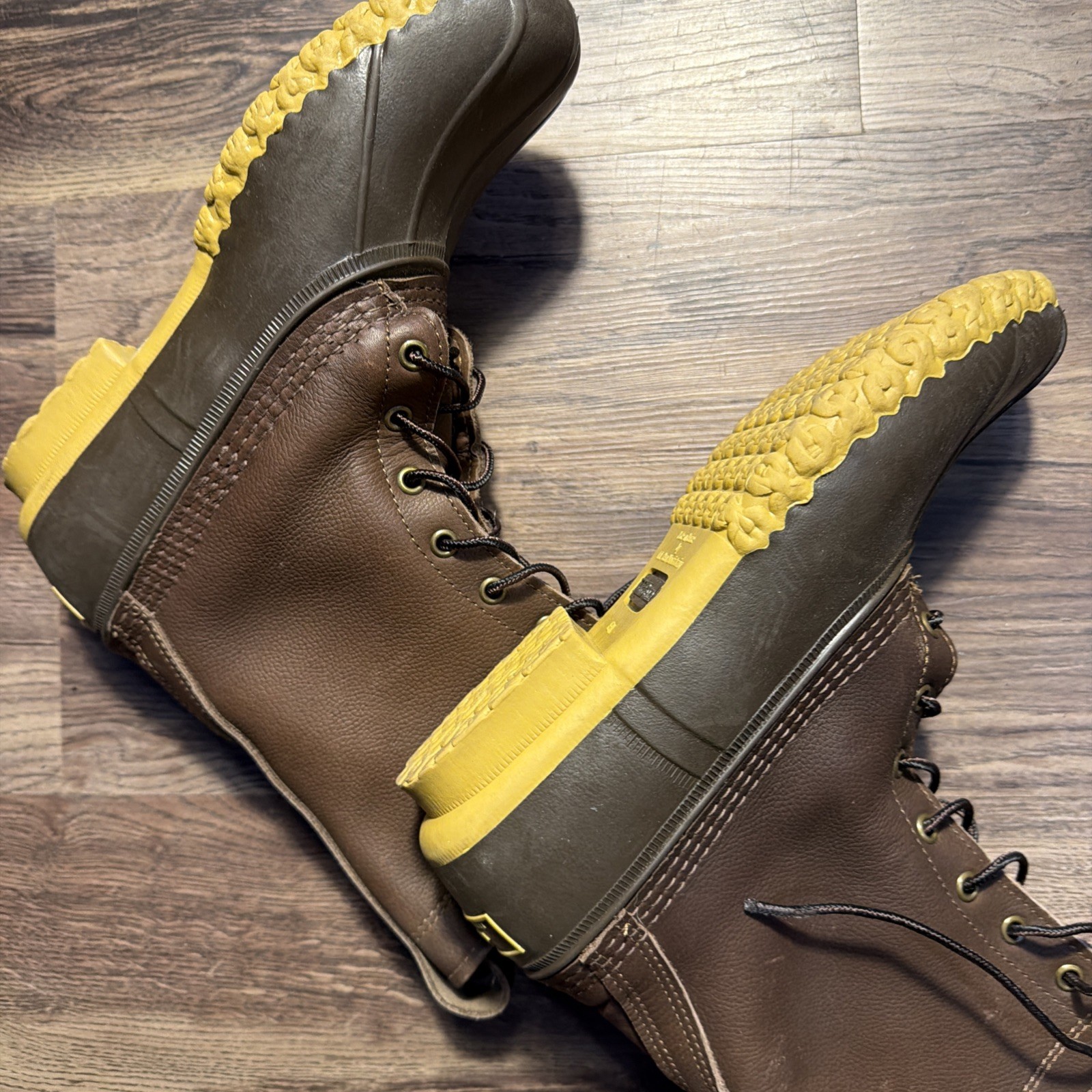 LL Bean Women’s Brown Unlined Ankle Duck Boots 8″ Leather Lace Up Size 9 M New