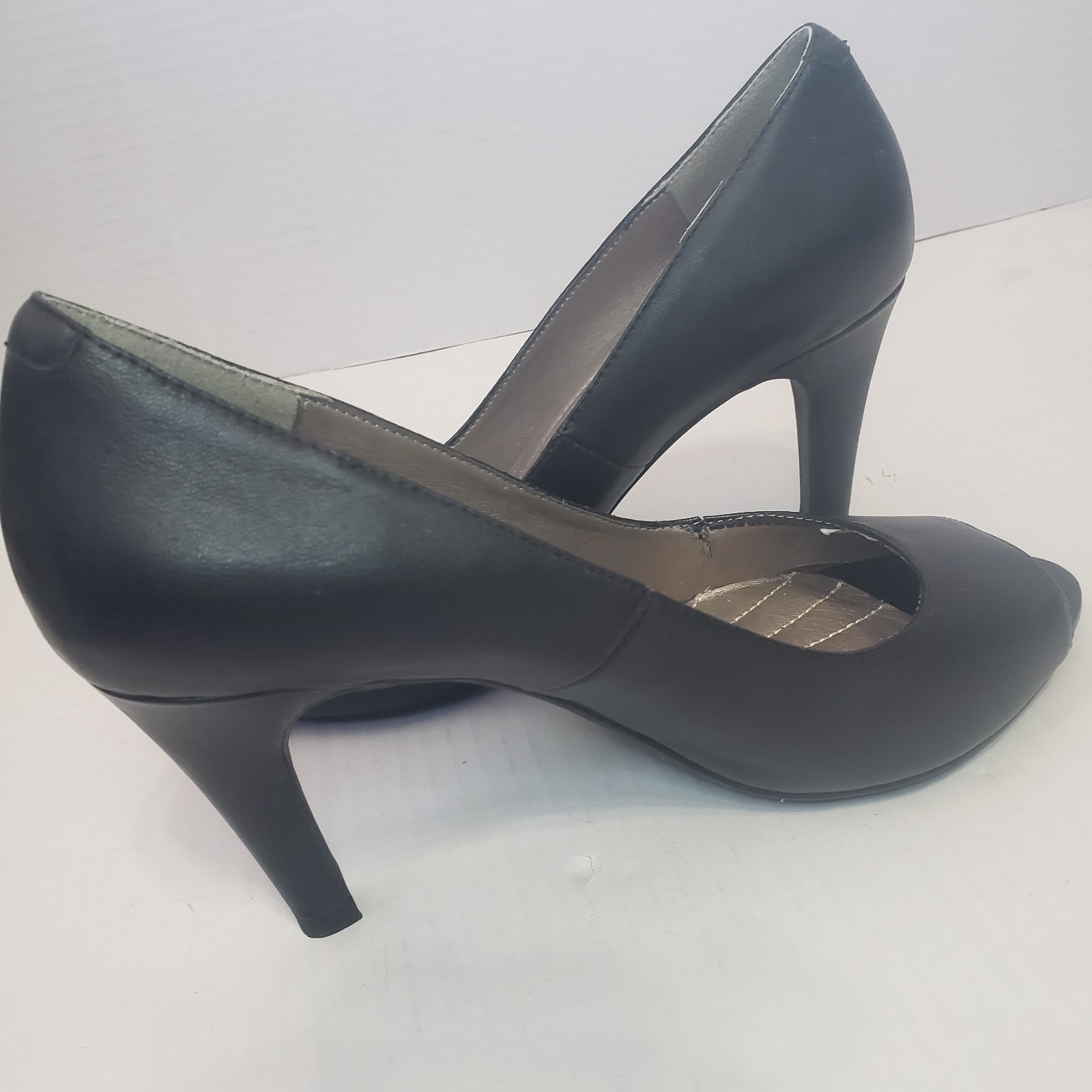 Easy Spirit Shoes Size 7W Black Leather Peep-toe Heels 3.25 inch Dressy Classic
