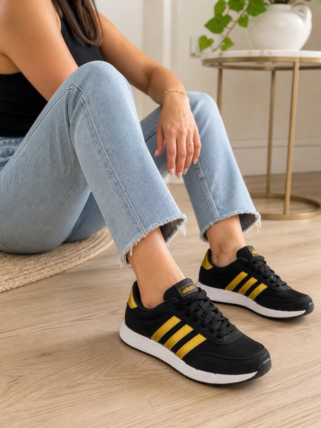 Adidas Run 60s 2.0 GX1714 Black Gold White Low Top Lace-Up Sneakers W 6.5 NEW