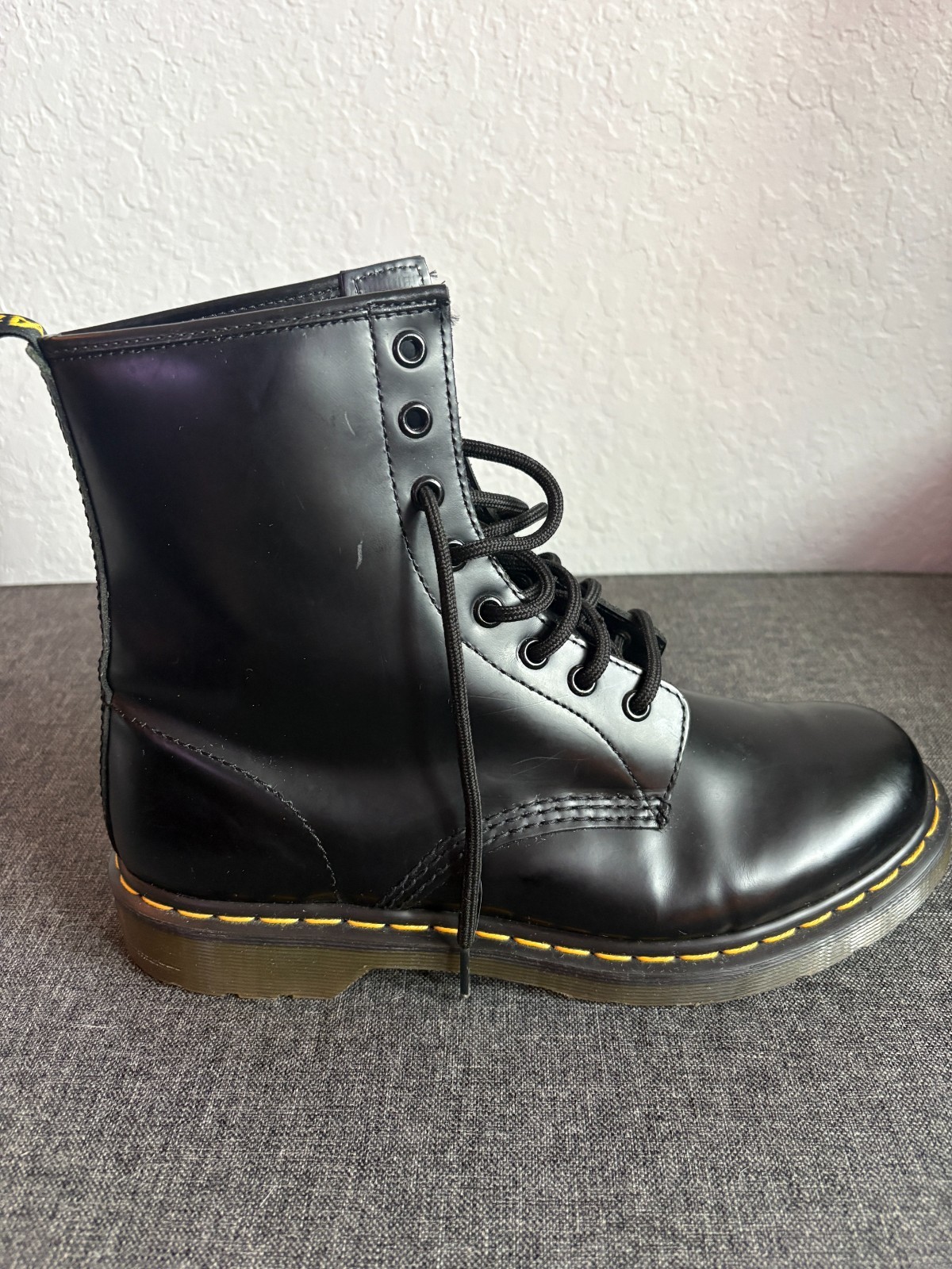 Dr. Martens 1460 Women’s Original Smooth Leather Lace Up Boots – Black, Size 10