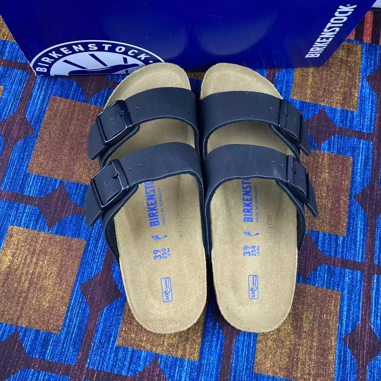 NEW Birkenstock Arizona Birko-Flor Unisex Adults Sandals Black/Blue–All Sizes