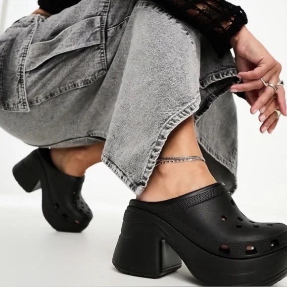 Crocs Siren Clog Chunky Black Platform Women’s 13 (Men’s 11) Unisex Y2K Grunge