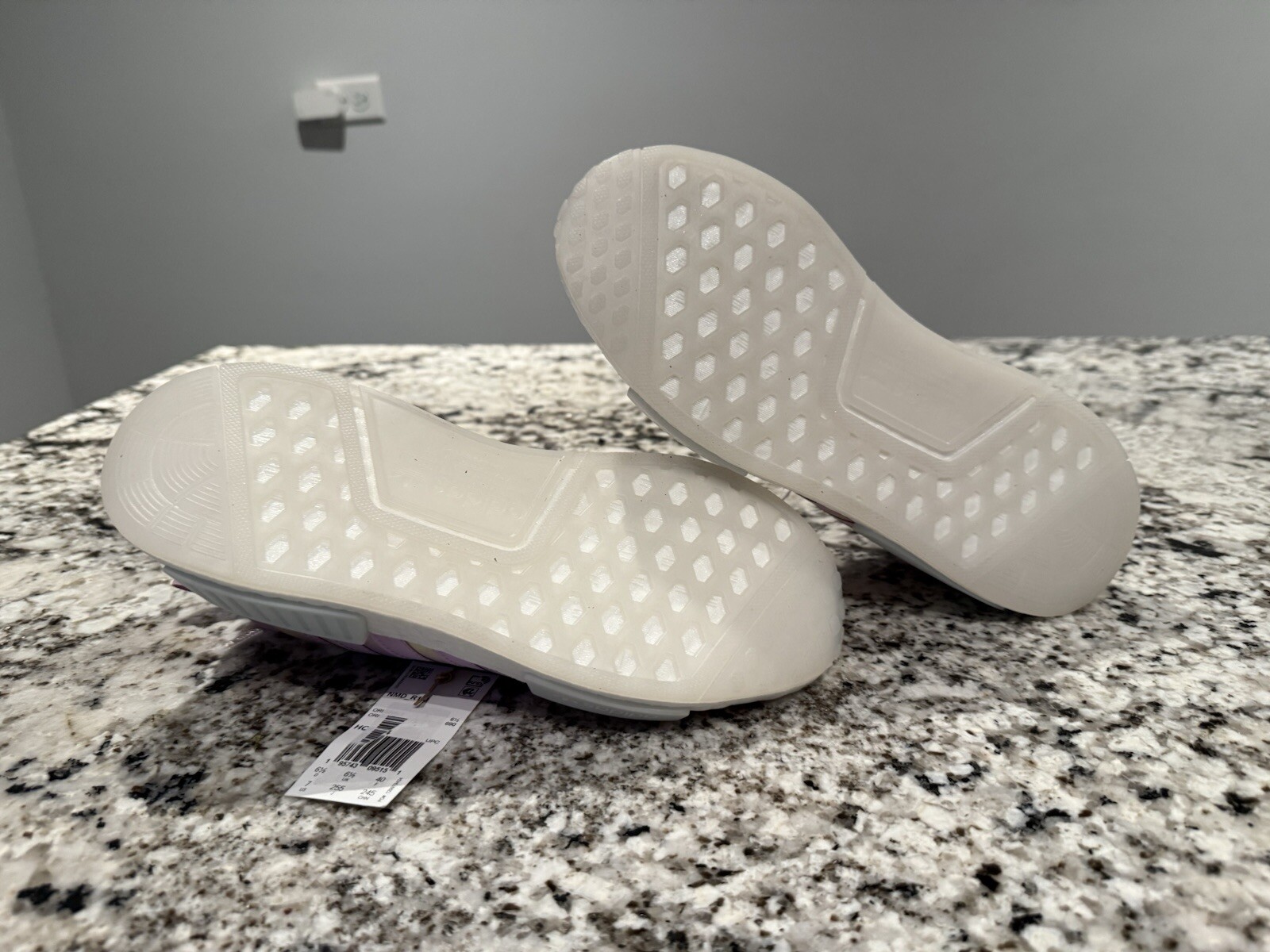 ADIDAS HQ6184 NMD_R1 JR’S (Medium) Lilac/White/Lilac Mesh Running Shoes