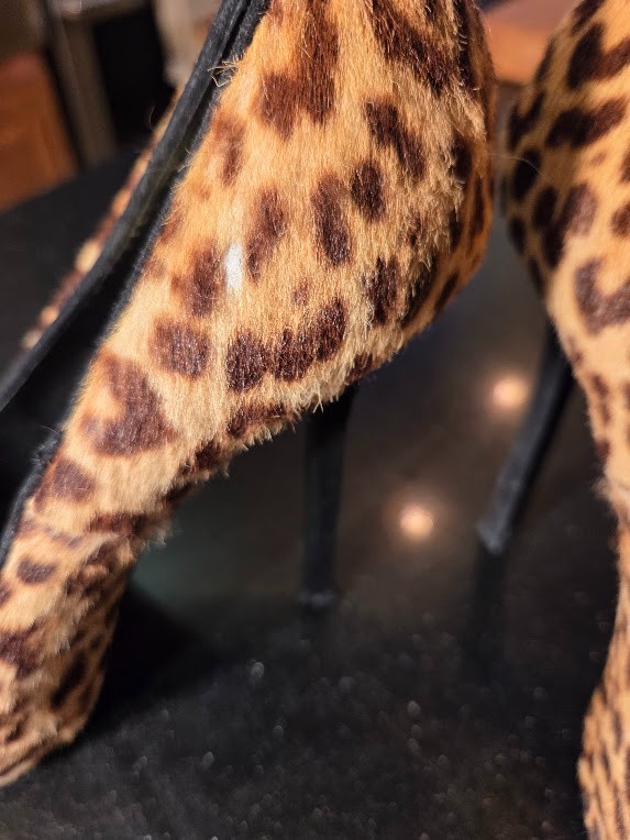 AUTHENTIC – YSL Yves Saint Laurent Leopard Calf Hair Tribtoo Platform Pump