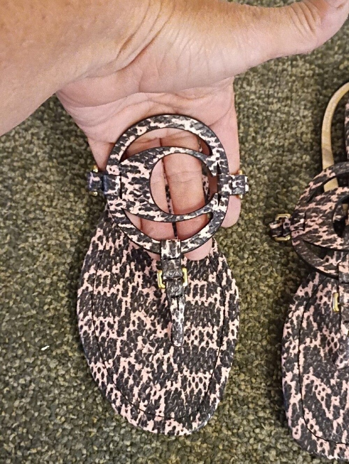 Coach Womens Pink Leopard Print T-Strap Sandals Size 7