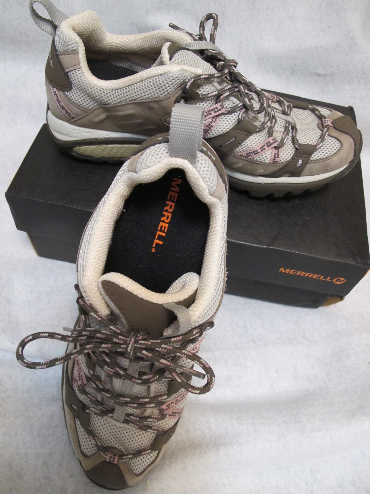 Merrell Women’s Boots/Shoes Siren Sport 8.5 WIDE Elephant/Pink Breathable EUC