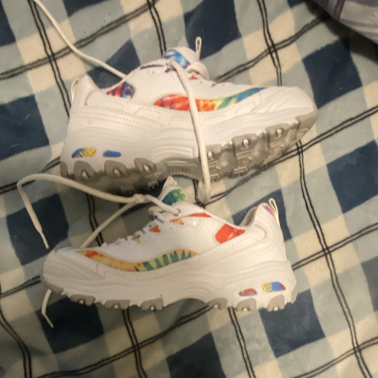 SKECHERS Air-Cooled Memory Foam Tie Dye White/Multicolor Low Top Sneakers