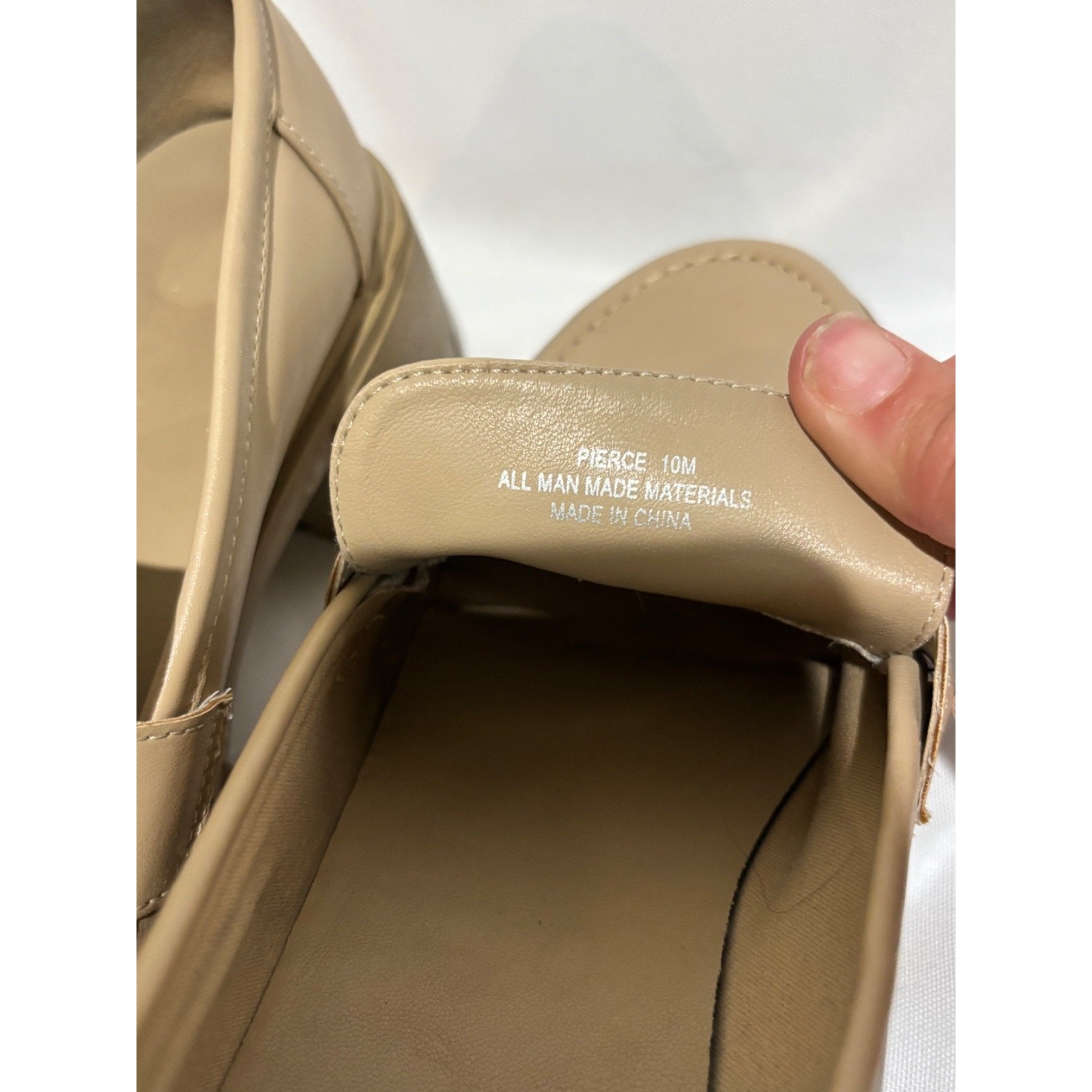 Cushionaire Women’s Platform Chunky Penny Loafers Beige sz 10 Grunge Academia