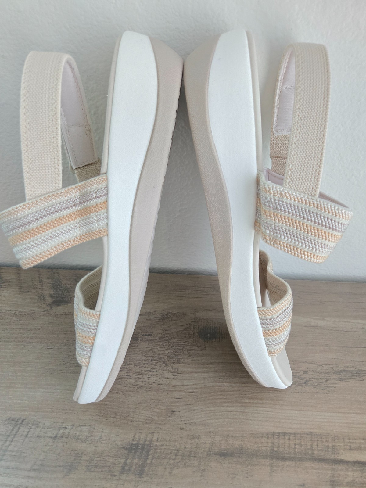 Clarks Cloudsteppers Arla Stroll Slingback Sandal Beige Multicolor Size 10M