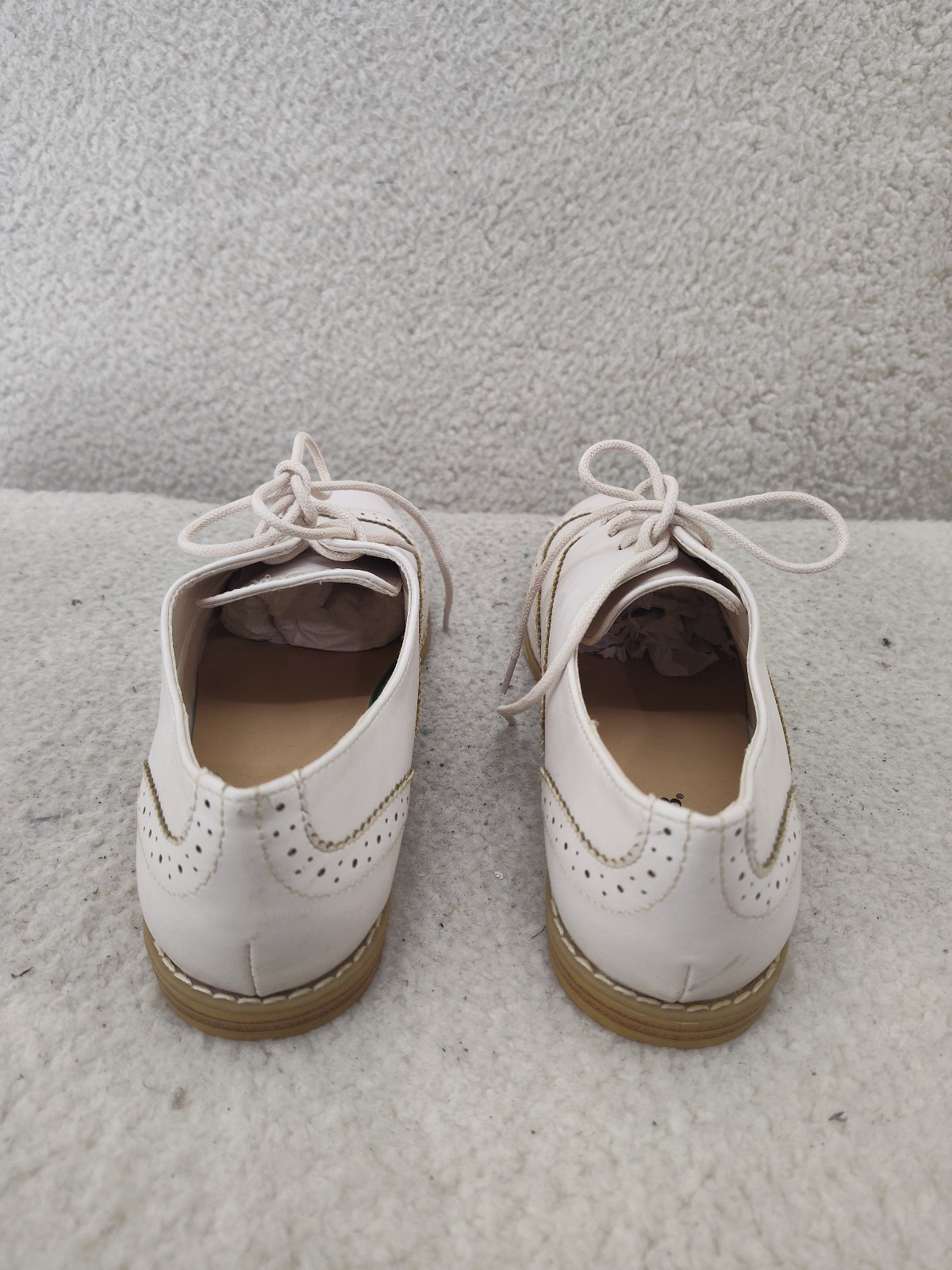 JustFab Women Luxton Oxford 7 Cream Lace Up Almond Toe Casual Comfort Shoes