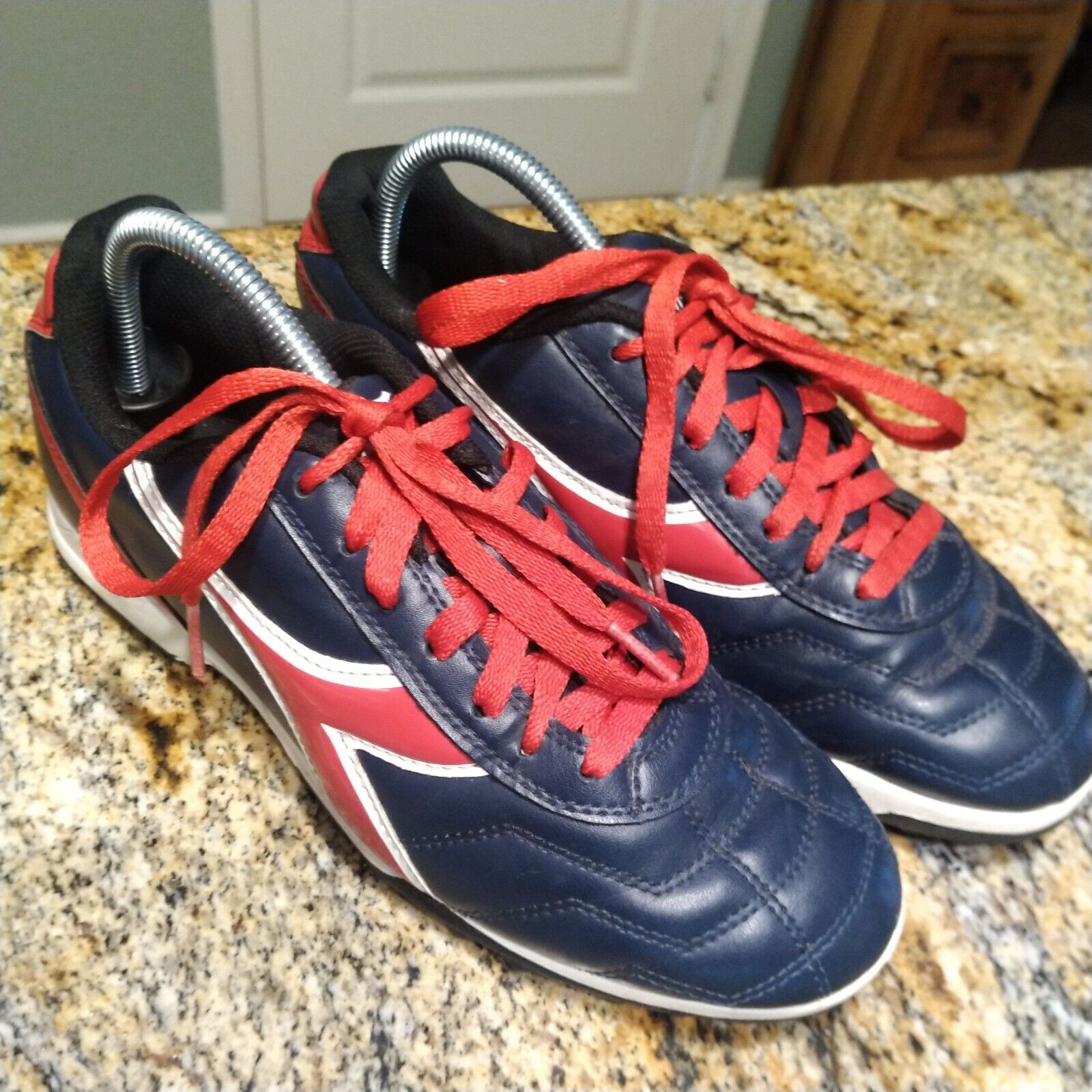 Diadora Capitano ID Indoor Soccer Shoes Navy Blue/Red Women’s Size 9 PO0508
