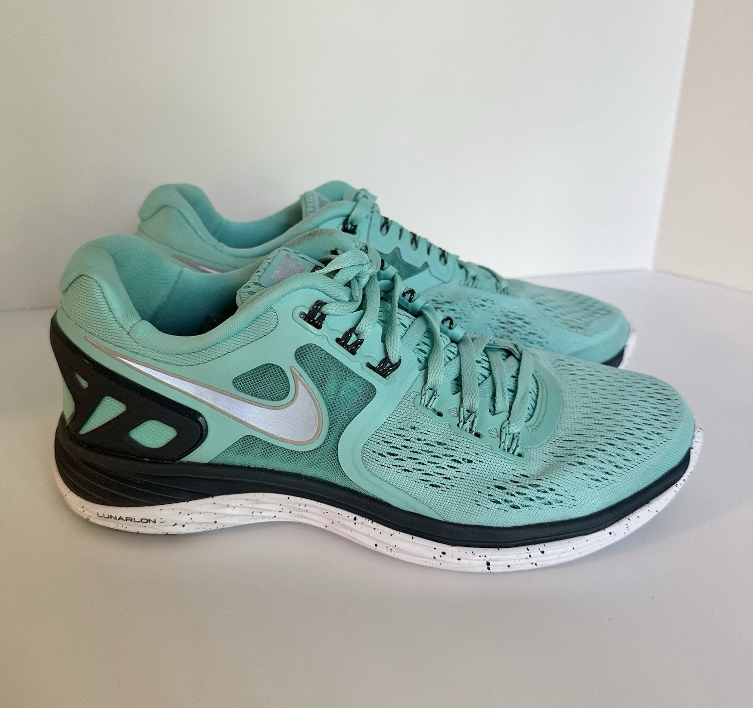 Nike Lunar Eclipse 4 Women’s 9 Running Shoes