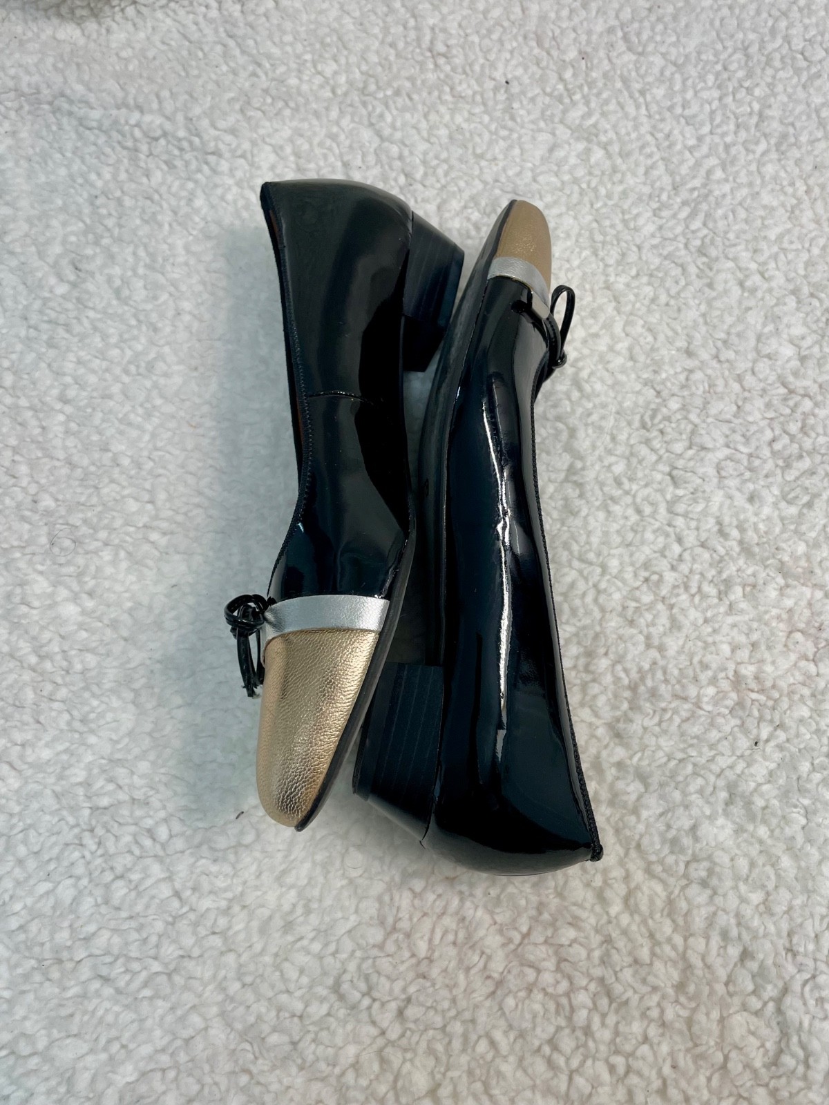 Ara Black Patent Leather Pointed Toe Flats Gold Cap Toe Women’s EU 37.5 G Wide
