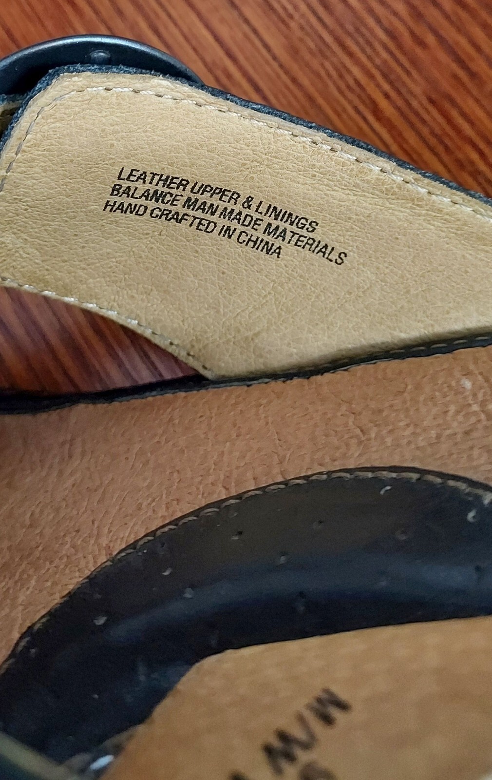Born – ladies brown leather buckle sandals open back – 2.75 in heels – size 9