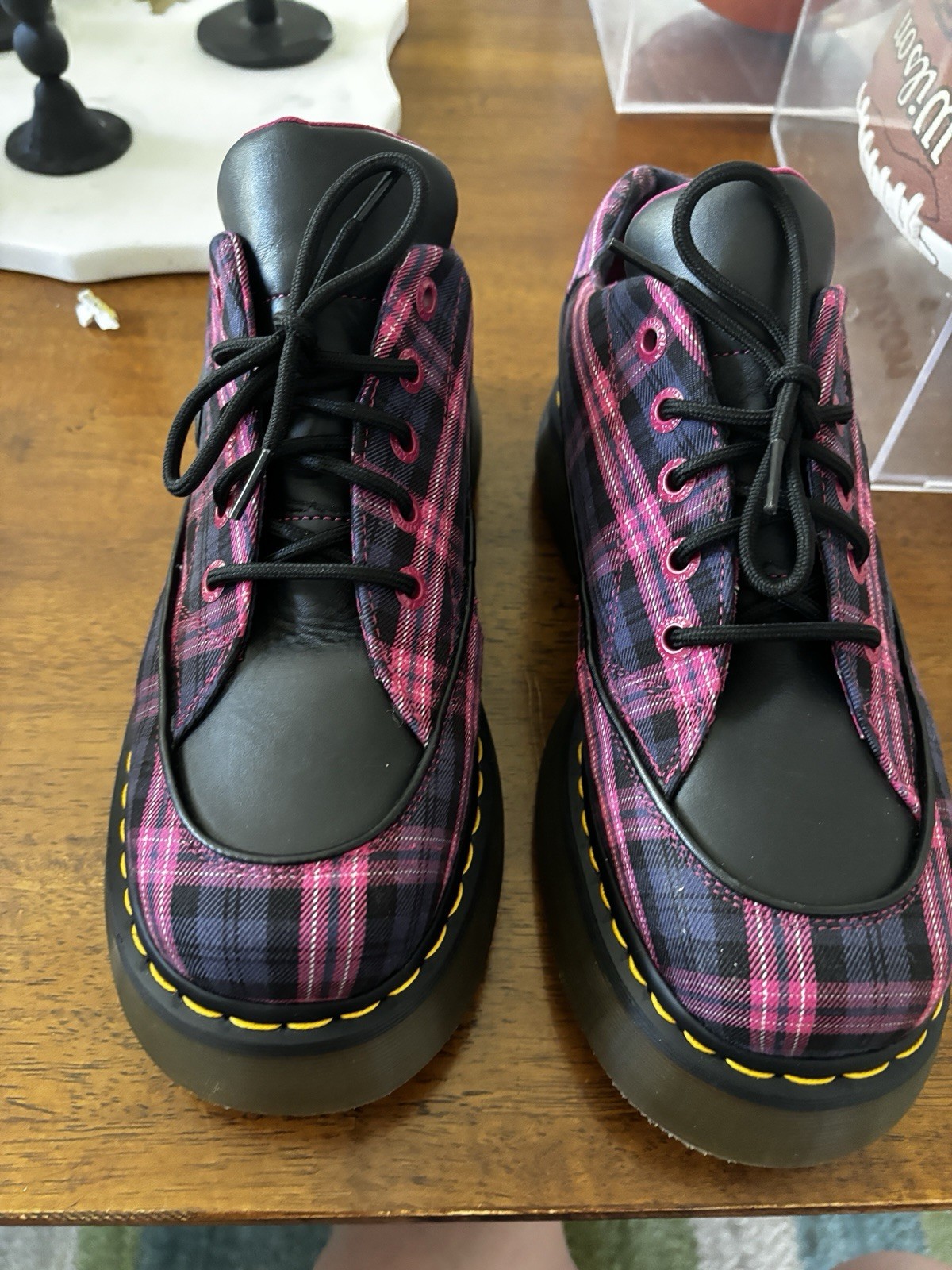 New Dr. Marten Pink tartan Plaid Buzz 5I Size UK 8 Punk Grunge Sold Out 5 Eye