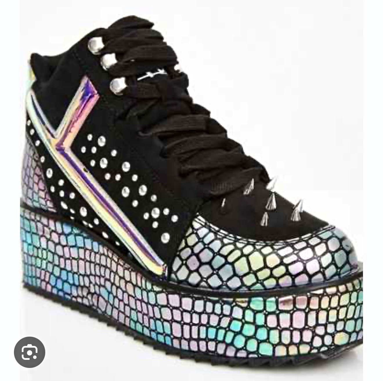 YRU Qozmo Qozmo Lo women’s Platform Lace-Up Low Top Studded Sneaker Black Multi