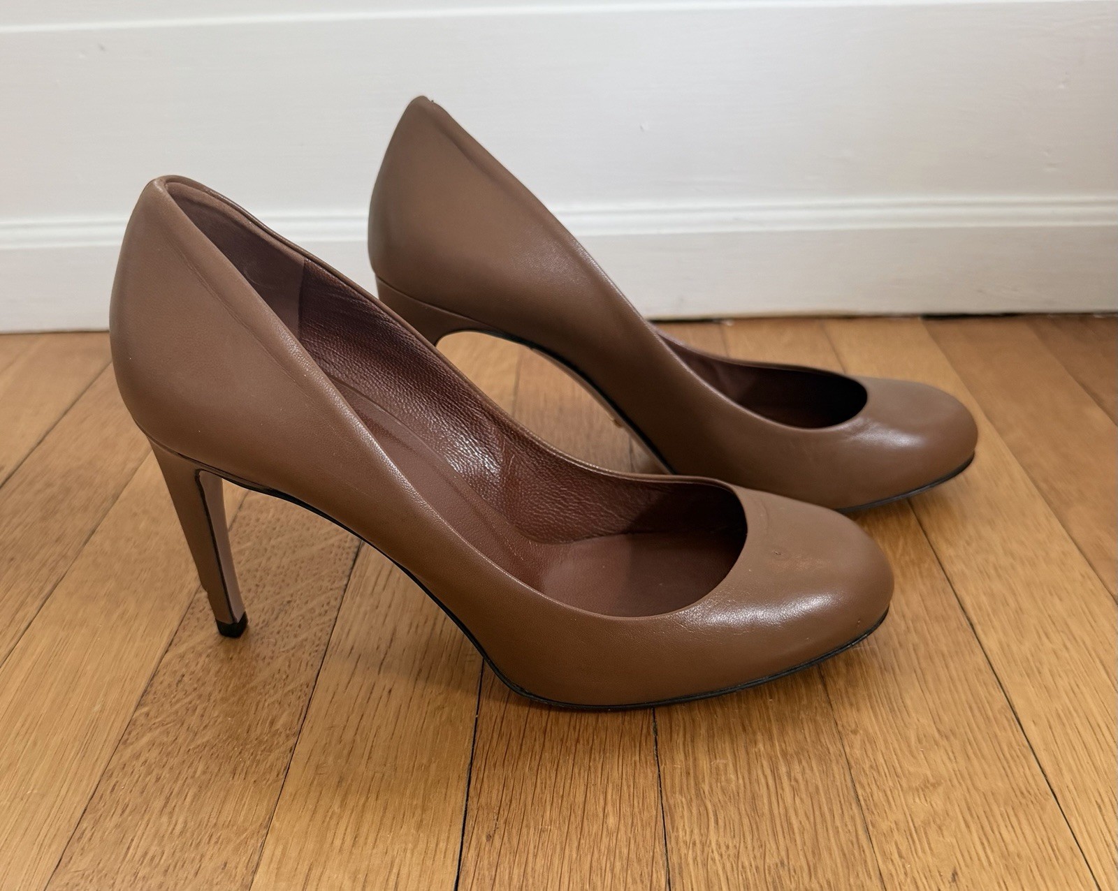 GUCCI Brown Leather High Heels Pumps Size 37/US 7