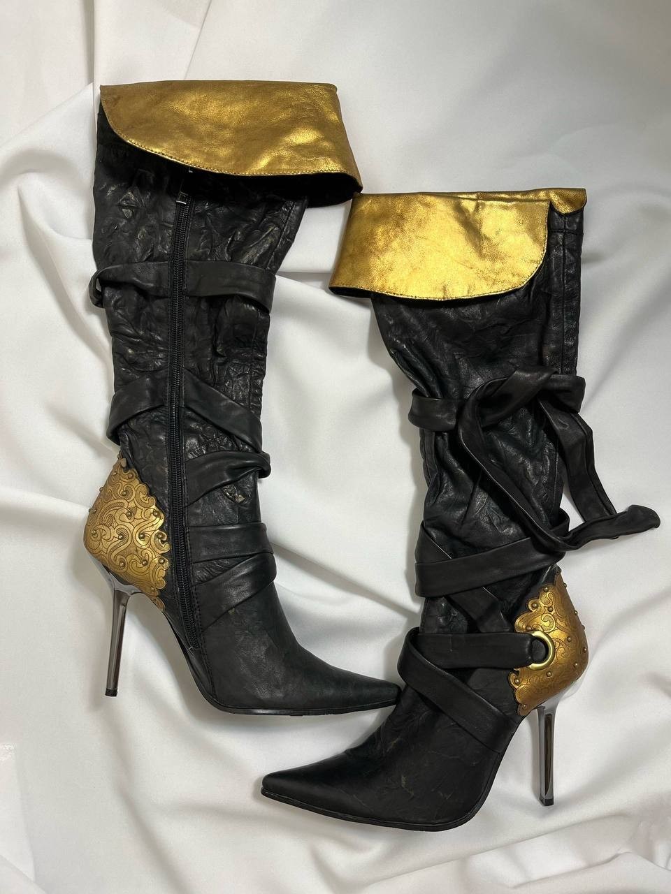 Very Rare MEDEA Futuristic Cyber Gothic Gold Metal Heel Boots Retro Archive y2k