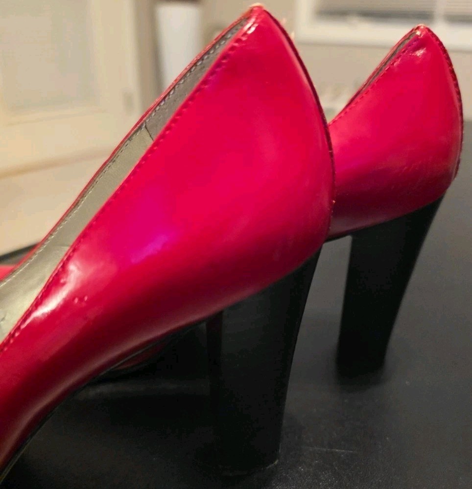 ANNE KLEIN SHOES 8M RED PATENT LEATHER BUCKLE STRAP 3.25″ BLACK HEELS