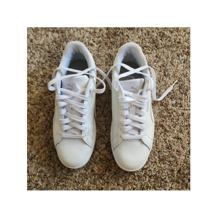 Puma Smash 3.0 Leather White Sneakers Women’s 5.5 / 4Y EUC
