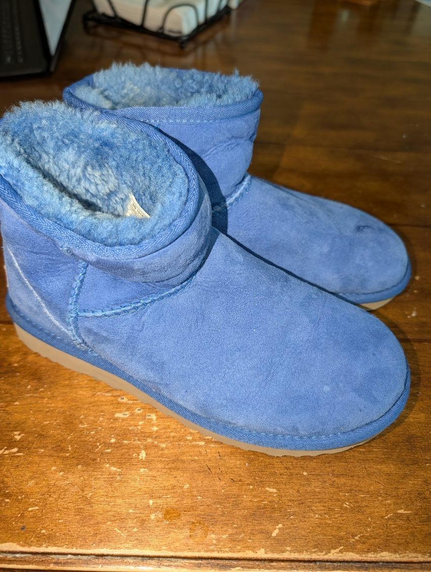Ugg classic mini boot blue size 6