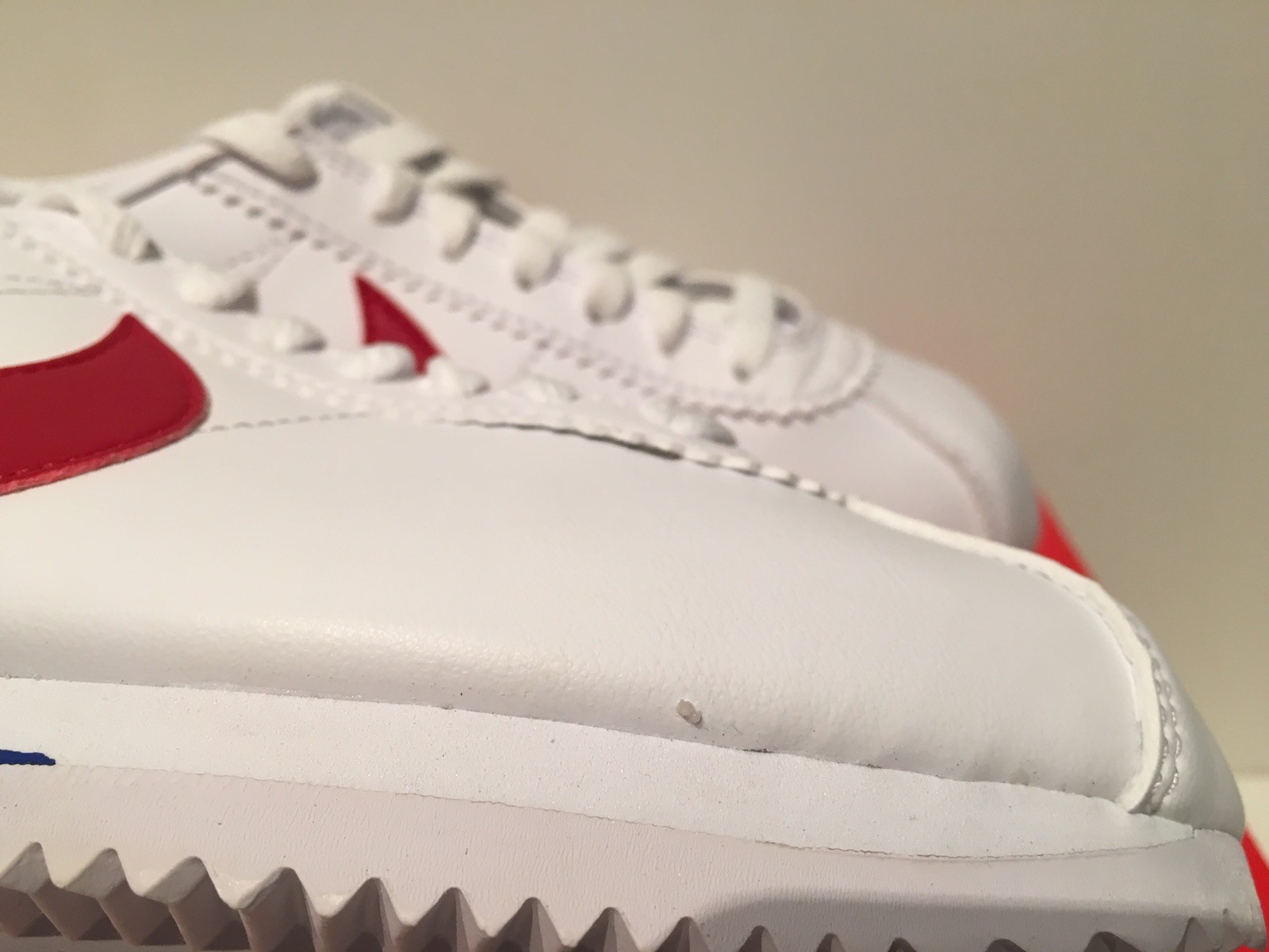 Women’s Nike Classic Cortez Leather Forrest Gump White Red Blue sz 6 807471 103