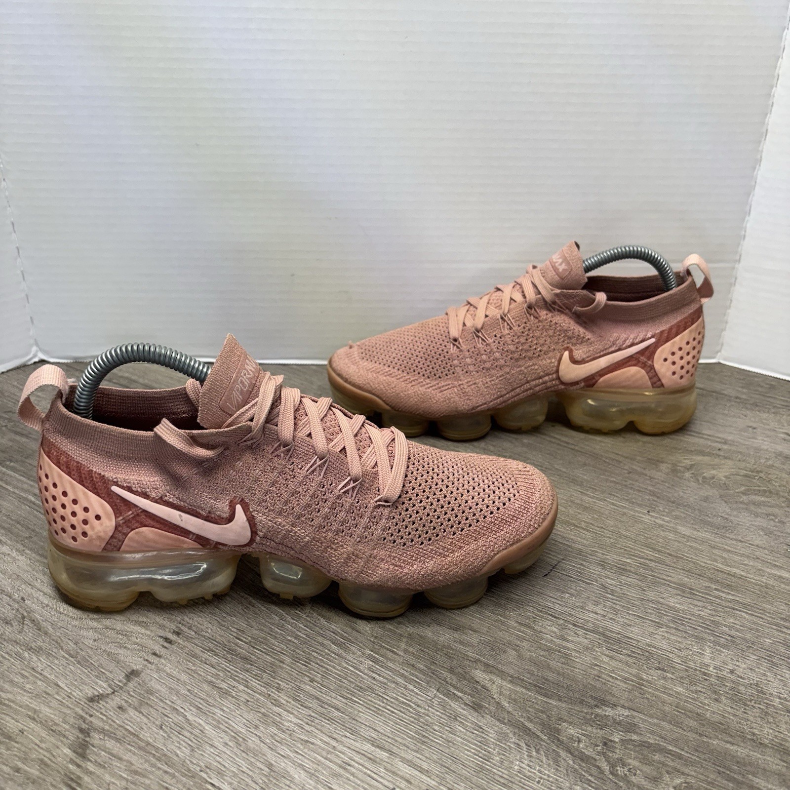 Nike Air VaporMax Flyknit 2 Rust Pink Women’s Sneaker Shoes 942843-600 Size 8.5