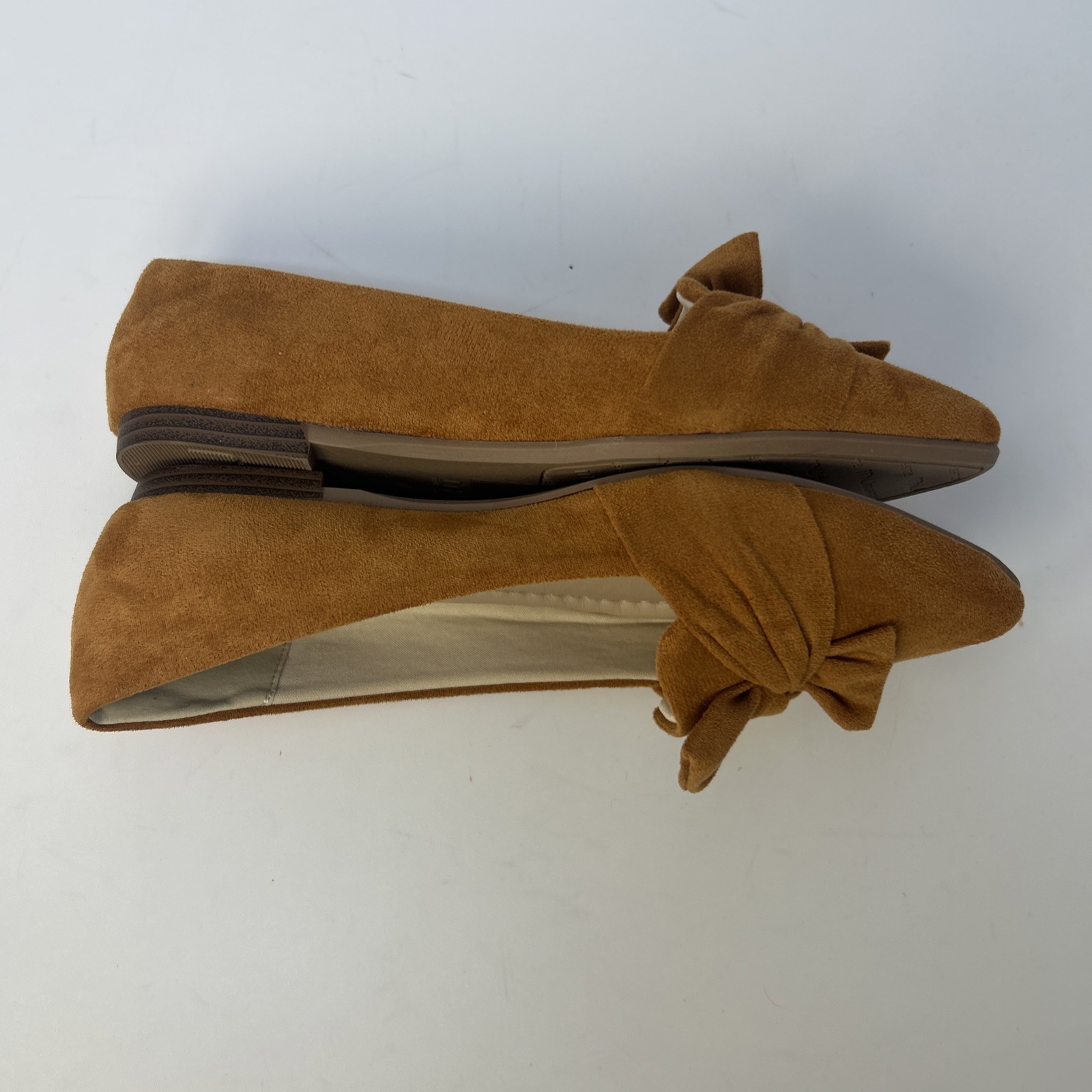 MUSSHOE Women’s Pointed Toe Ballet Flats Mustard Yellow Suede Bow Knot Sz 7 New