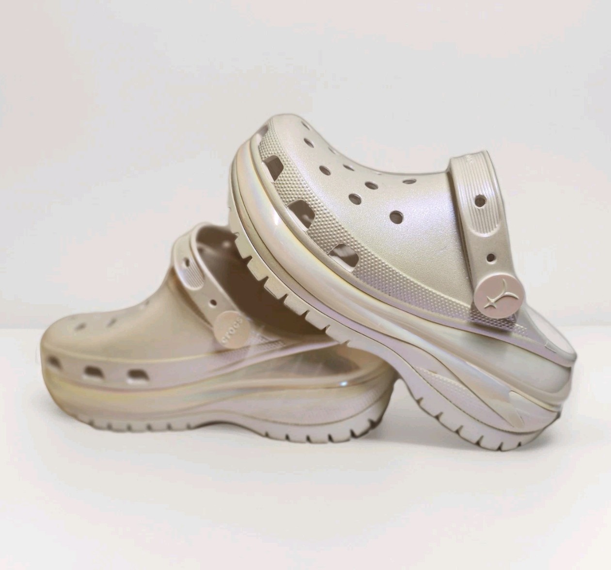 Crocs Mega Crush Iridescent Glitter Clog UNISEX [M10″/W12″]