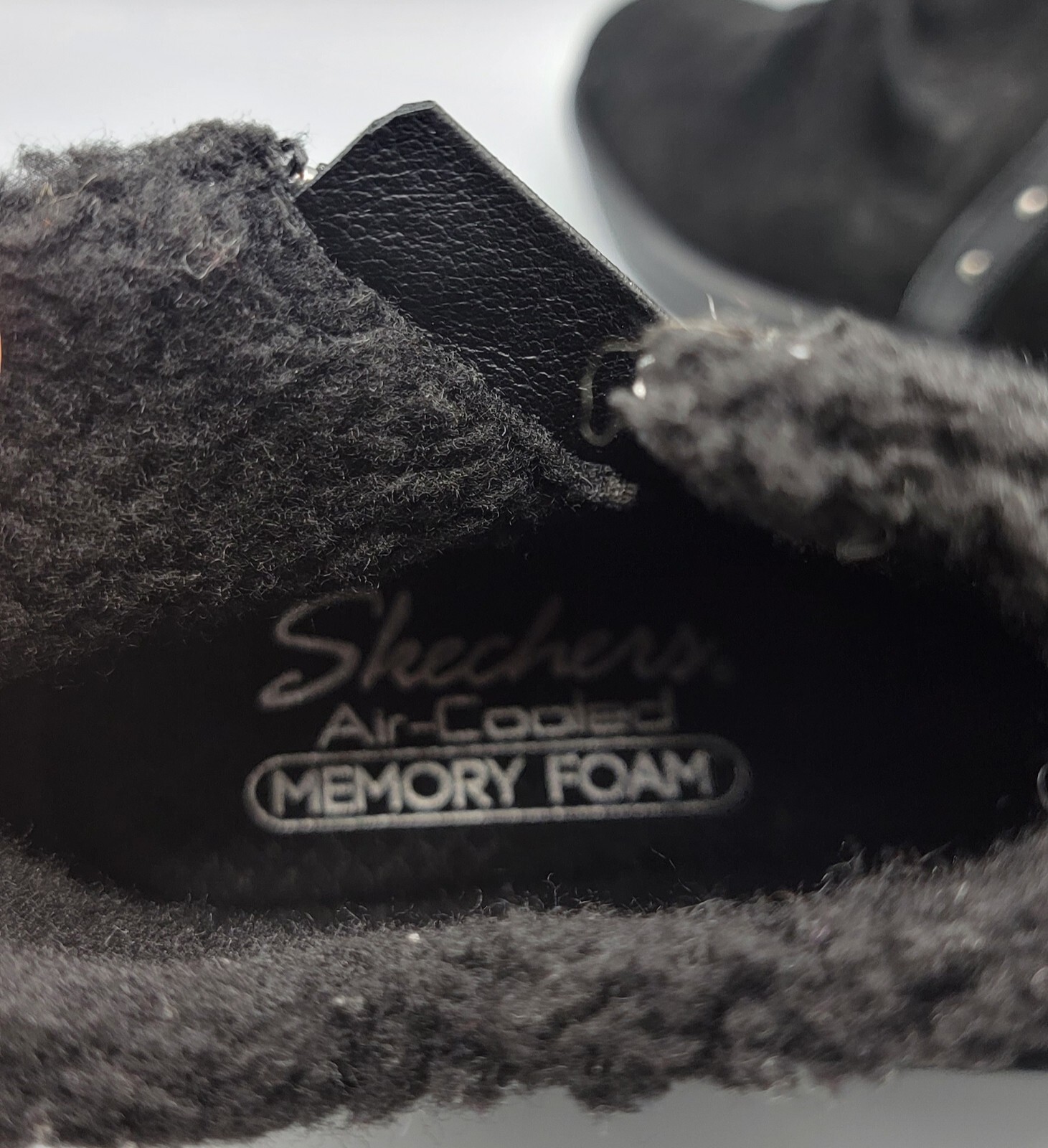 SKECHERS Jumper Studded Zipper Close Sherpa Trim Booties Boots Winter Black 5
