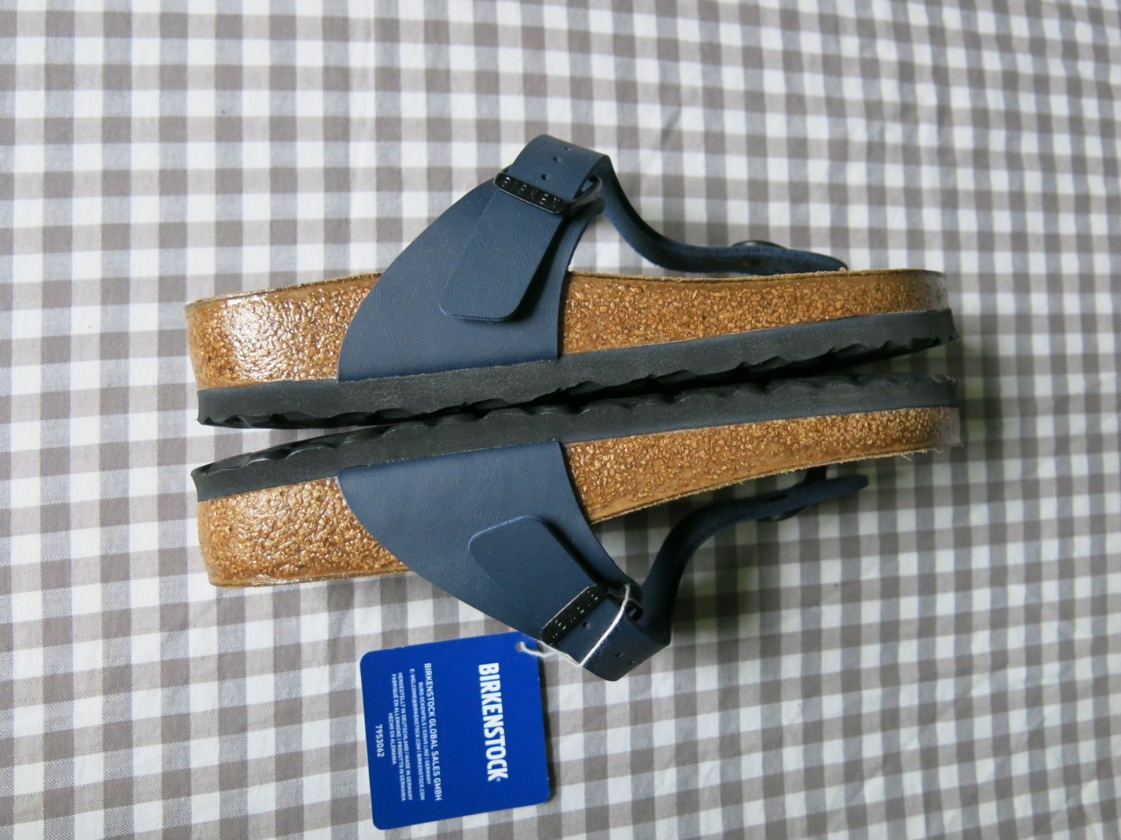 Birkenstock Gizeh Birko-Flor® sandal navy blue EU 36 US women 5-5.5 regular/wide