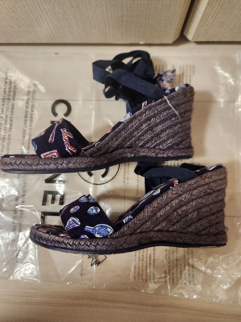 Rare CHANEL Navy Print Wedge Sandals with Ribbon Straps – Size 22.5cm / US 5.5