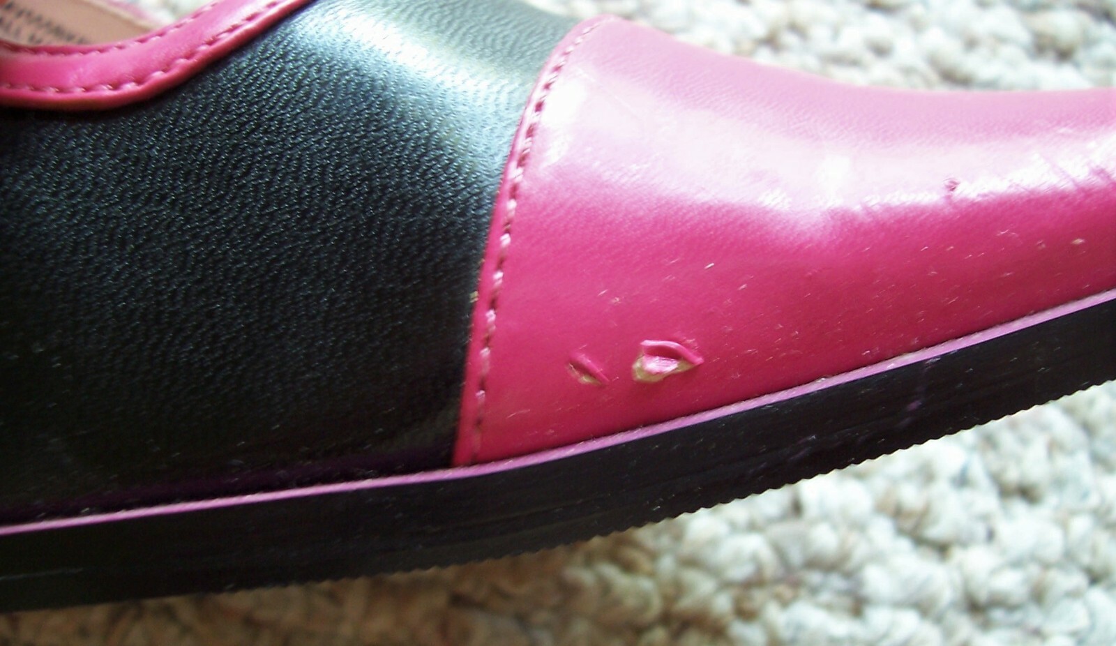 New Miss V High Heel Pump Shoes Fuschia and Black Size 7
