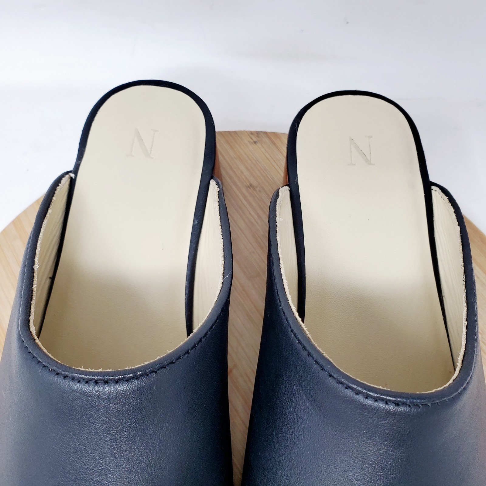 Nisolo Mariella Mule Womens 6.5 Black Leather Pointed Toe Heel Block Heel Shoes
