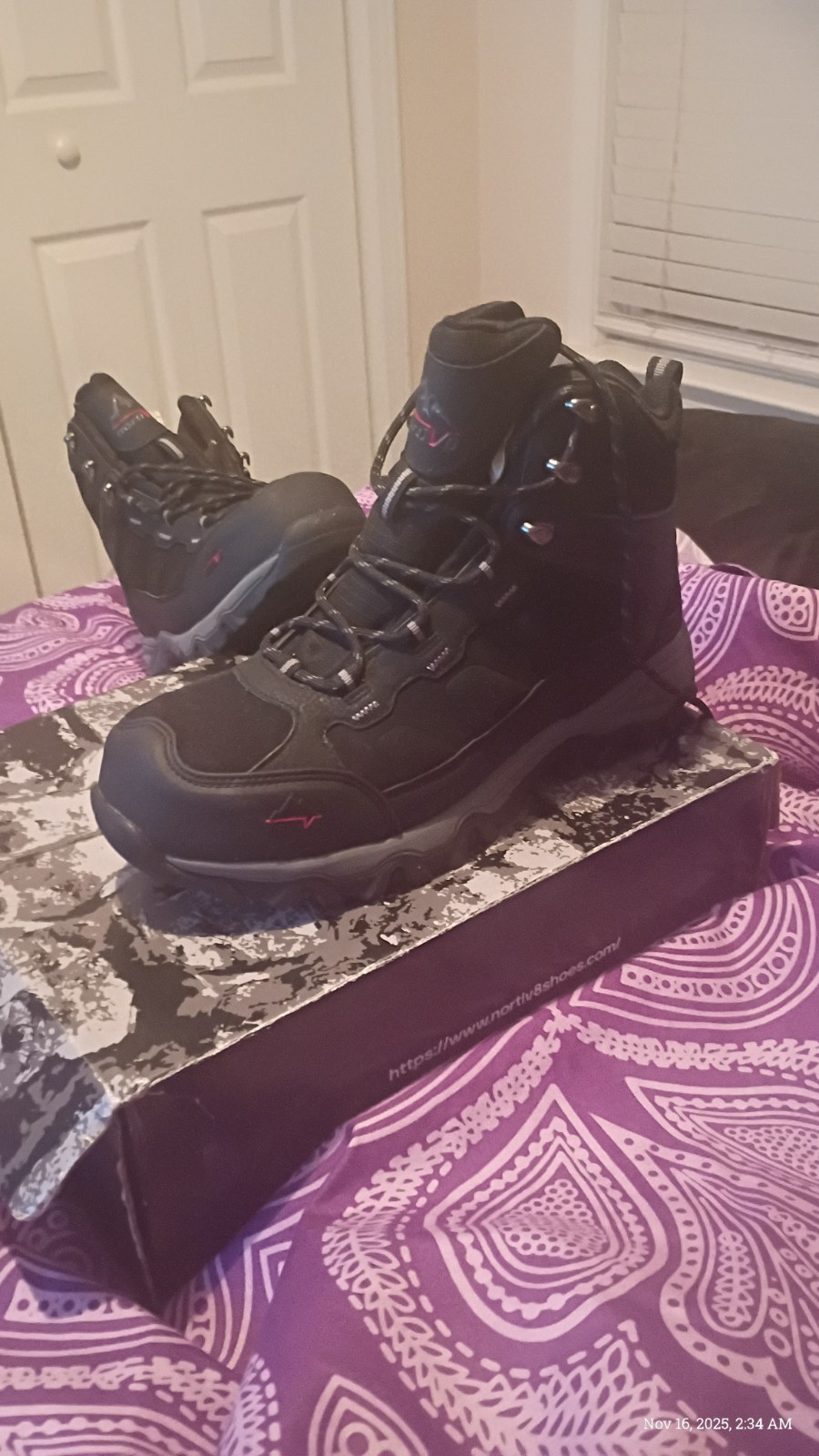norti V8 waterproof boots