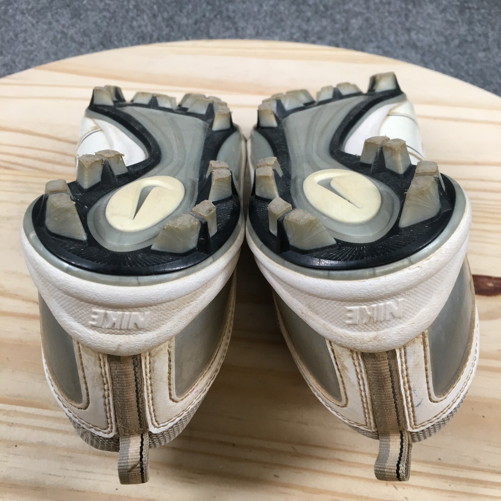 Vintage Nike Shoes Womens 9 Speedlax Lacrosse Cleats White Low Top 334097-013