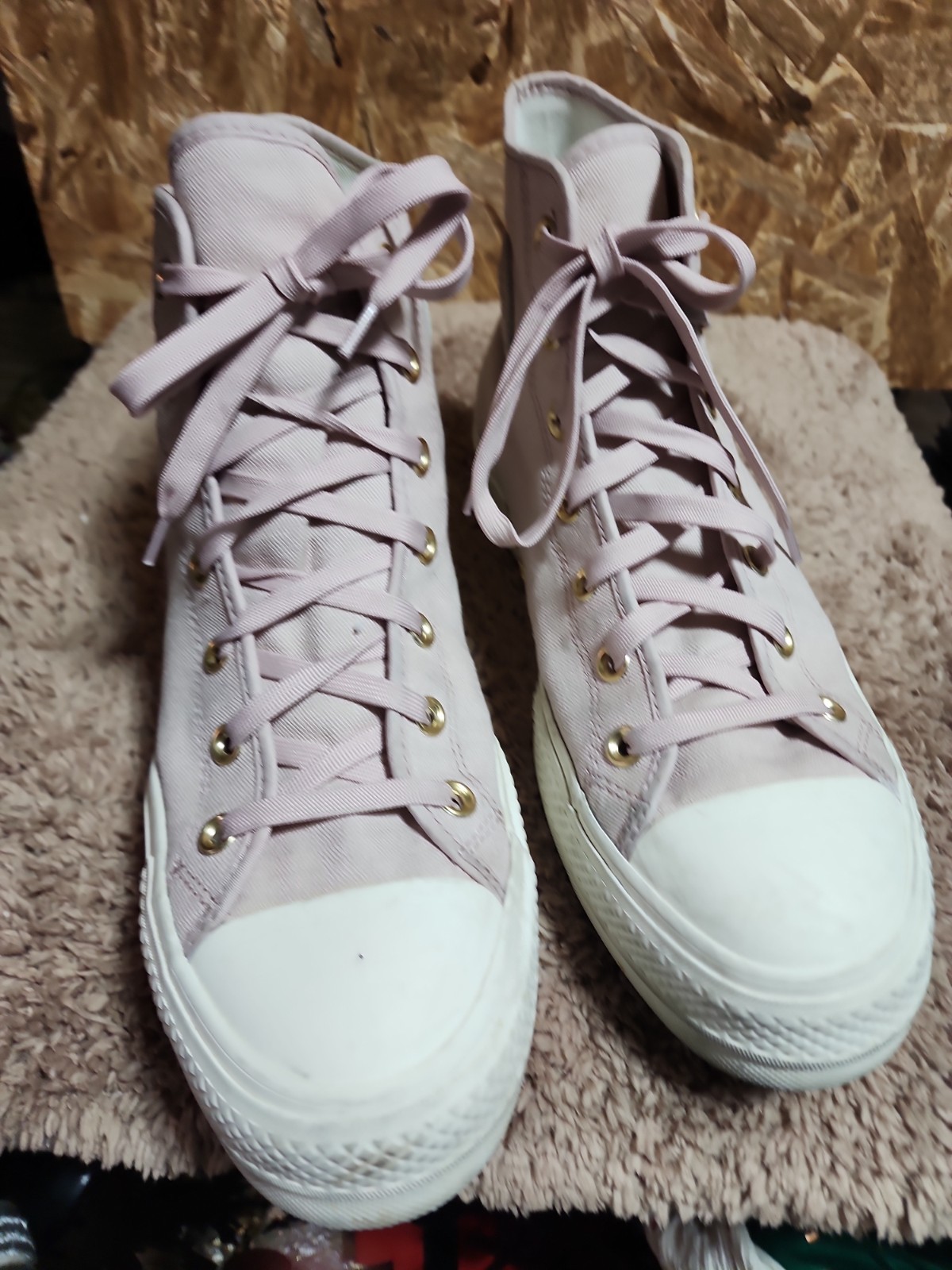 CONVERSE All Star A10431C Pale Pink High Top Platformed Shoes Size 11