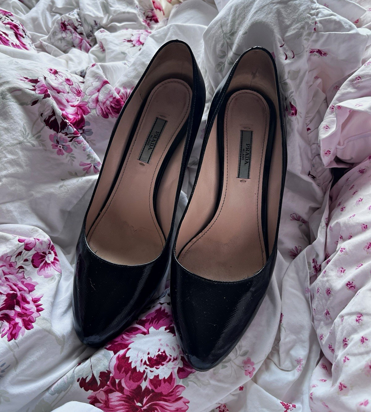 PRADA Women’s Black Saffiano Leather Pointed Toe Stiletto Slip-On Pumps Size 9.5