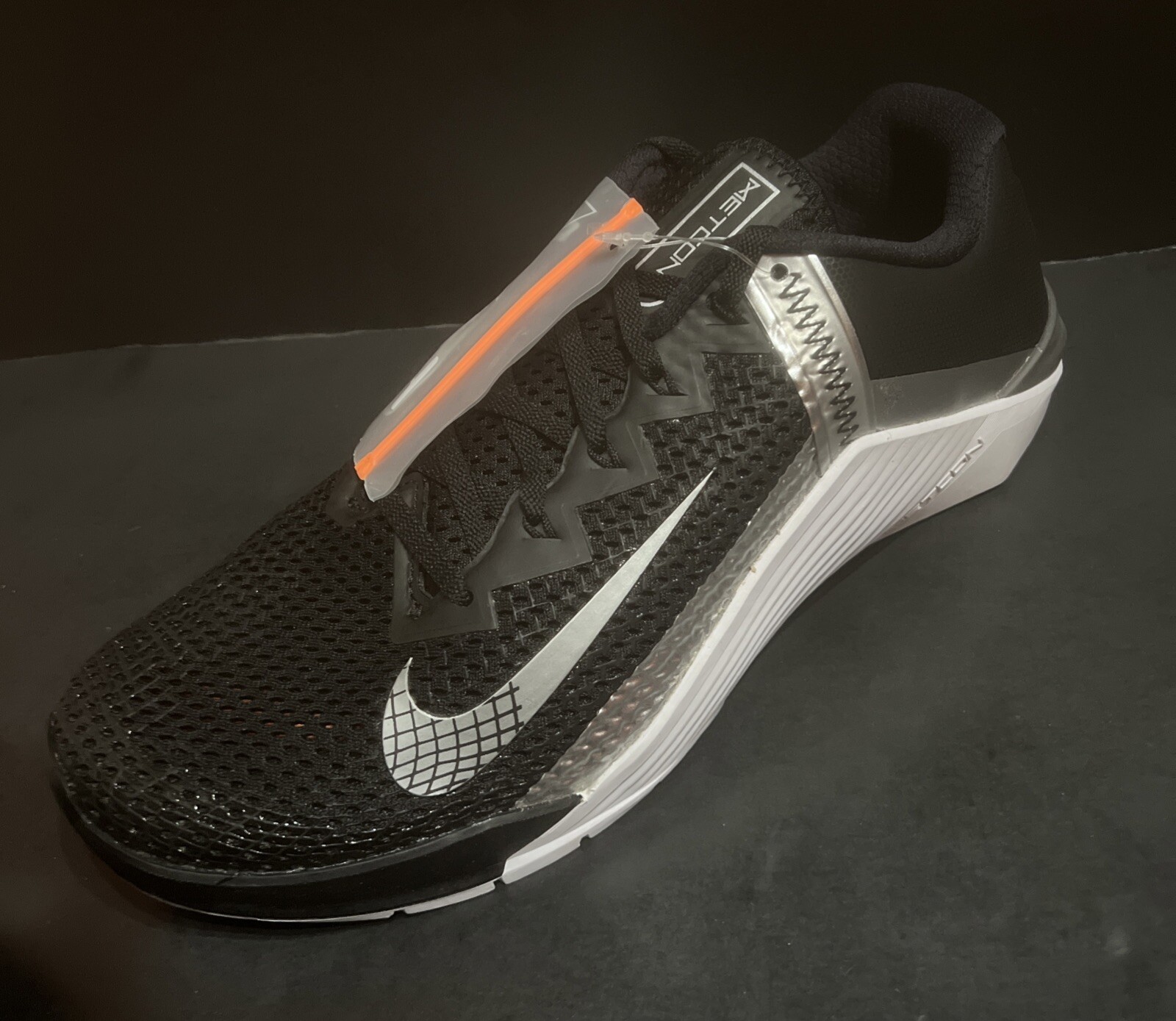 Sz 12 – NIKE WMNS METCON 6 BLACK MTLLC SILVER 2020 MENS 10.5 NEW