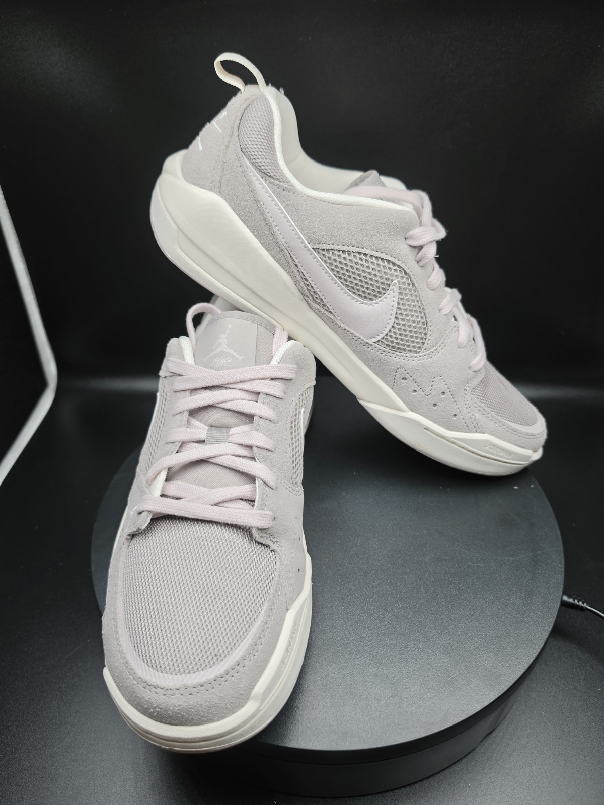 Jordan WMNS CMFT ERA Women’s Gray/Pink Low Top Sneaker SIZE US 12.5 W/ 11 MEN