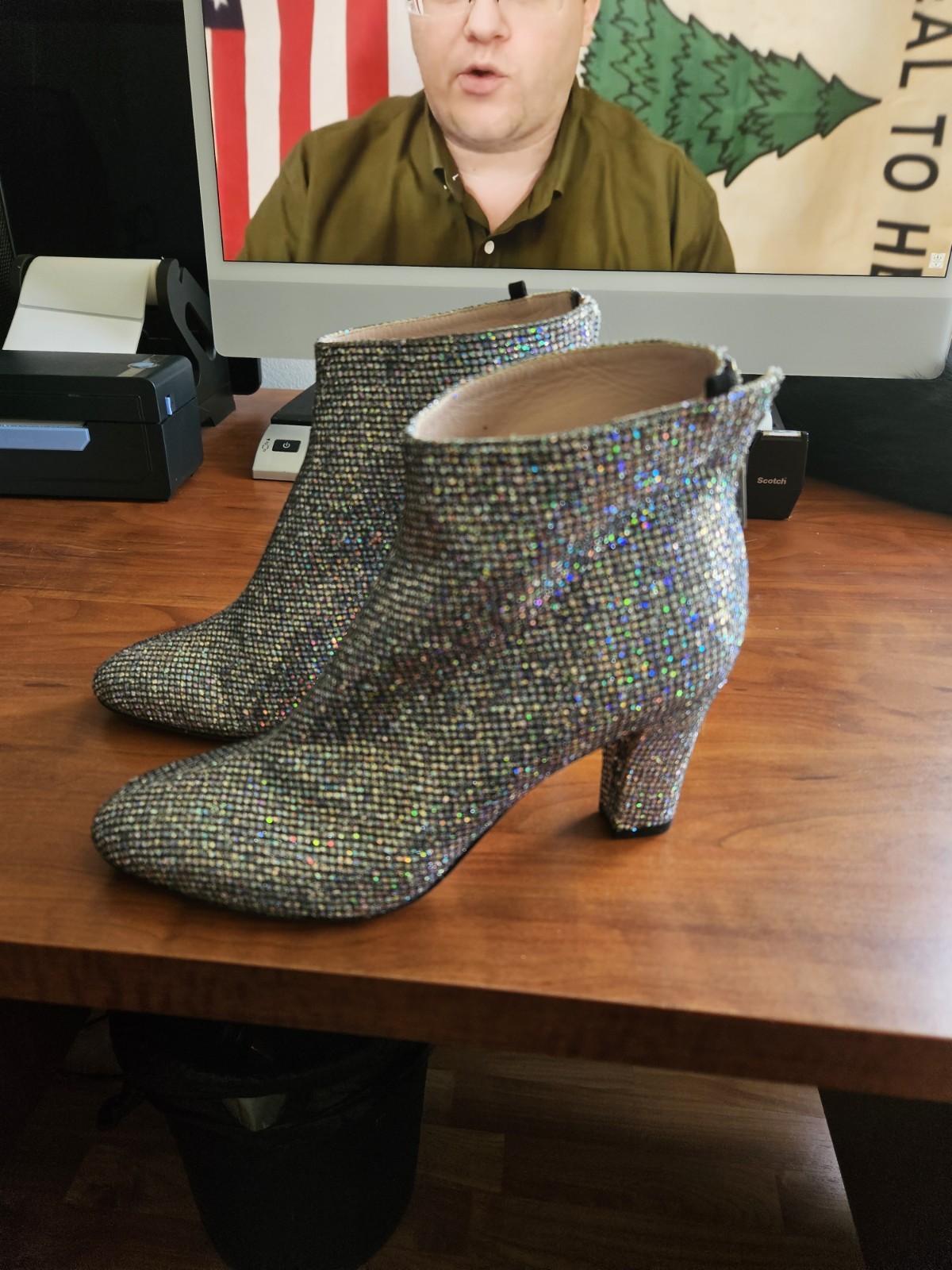 Great Used .SJP by Sarah Jessica Parker Women’s Minnie Glitter Booties sz 36.5