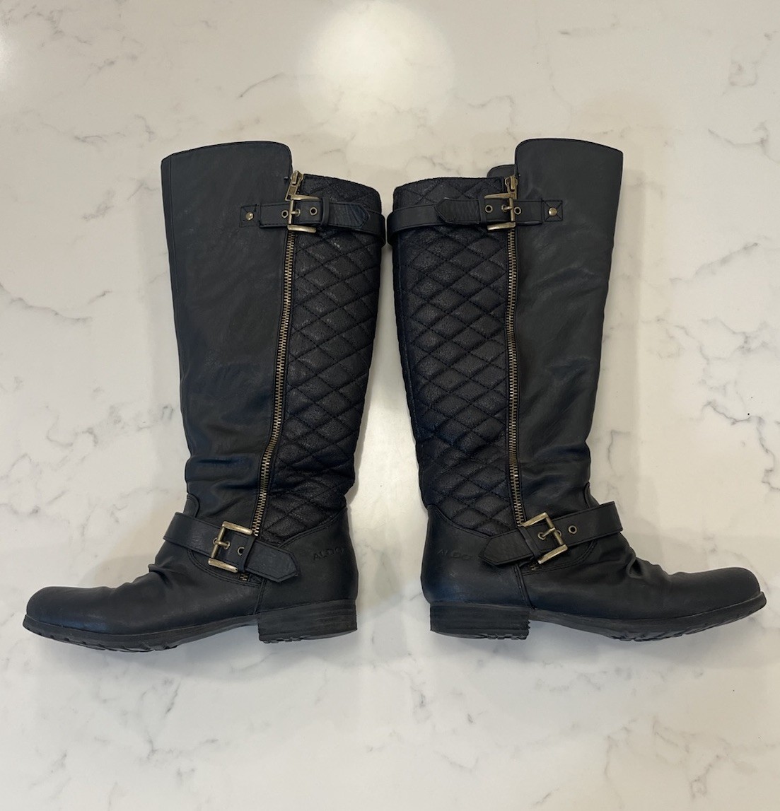 Aldo Women’s Black Knee-High Quilted Riding Boots Size 8.5 Buckle Side Zip